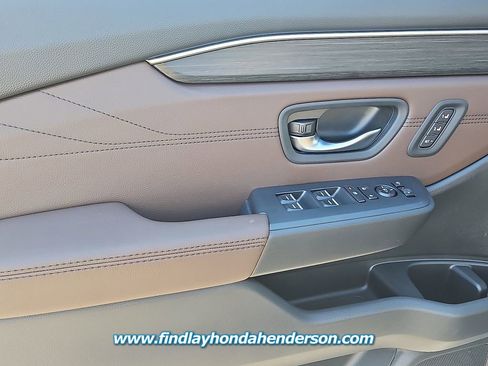 New 2026 Honda Pilot Touring image 22