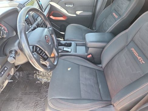 Used 2022 Nissan Frontier PRO-4X w/ Off-Road Protection Package AWD/4WD image 9