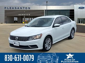 Used 2019 Volkswagen Passat 2.0T Wolfsburg video 1