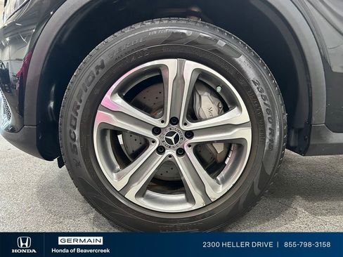 Used 2019 Mercedes-Benz GLC 350e 4MATIC image 13