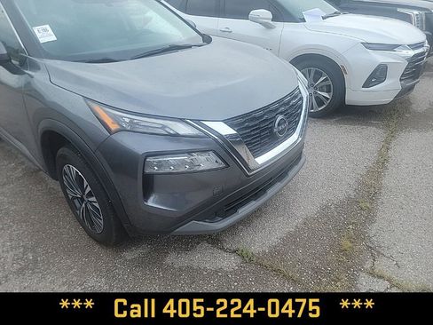 Used 2023 Nissan Rogue SV FWD image 30