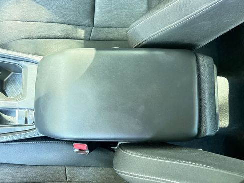 Certified 2025 Honda Accord SE image 21