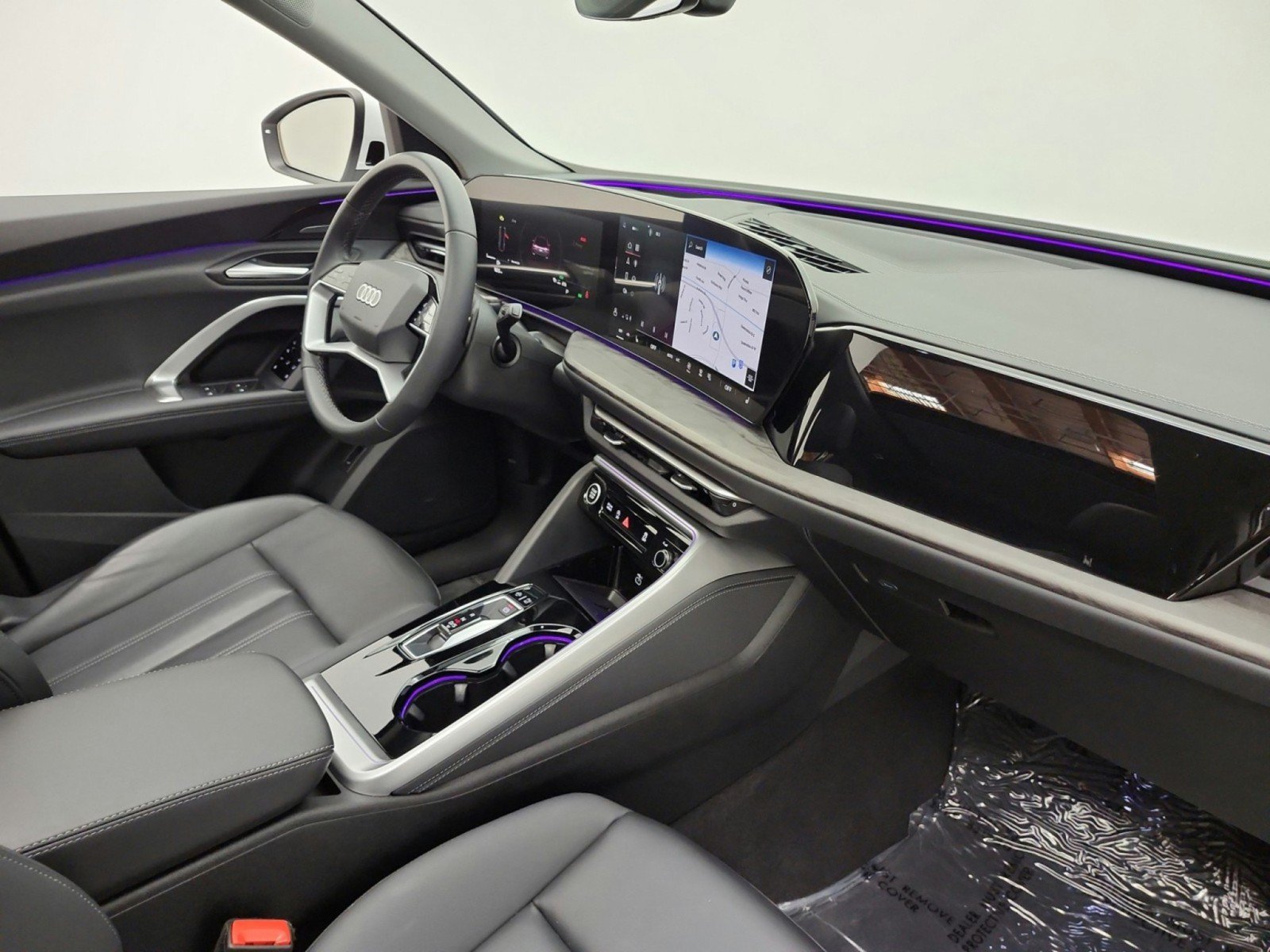 Used 2025 Audi Q5 Premium Plus w/ Premium Plus AWD/4WD image 21