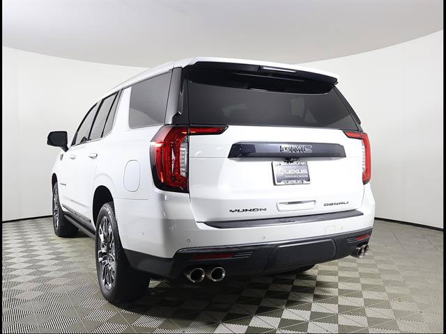 Used 2023 GMC Yukon Denali Ultimate AWD/4WD image 4