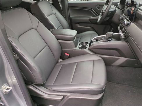 Certified 2024 Chevrolet Colorado Trail Boss w/ Advanced Trailering Package image 27