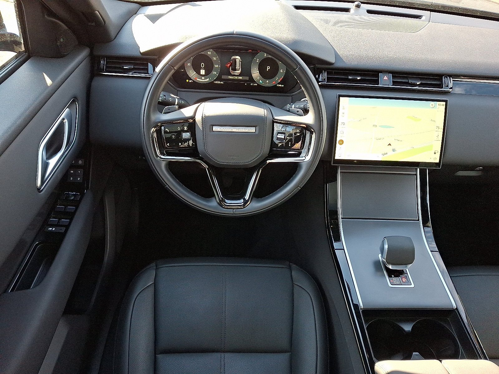 Used 2026 Land Rover Range Rover Velar S AWD/4WD image 4