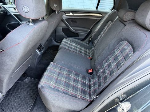 Used 2017 Volkswagen GTI Sport FWD image 15