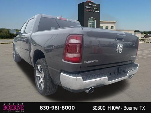 Used 2024 RAM 1500 Laramie AWD/4WD image 9