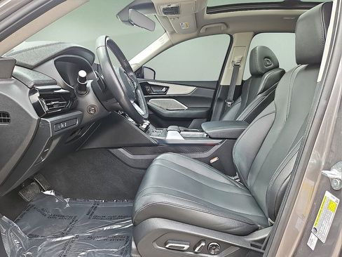 Used 2023 Acura MDX FWD image 19
