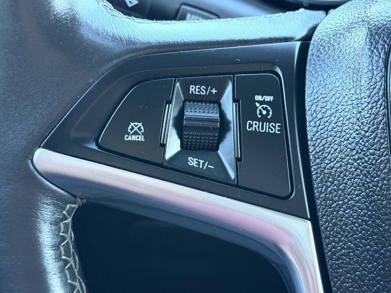 Used 2017 Buick Encore Preferred FWD image 33