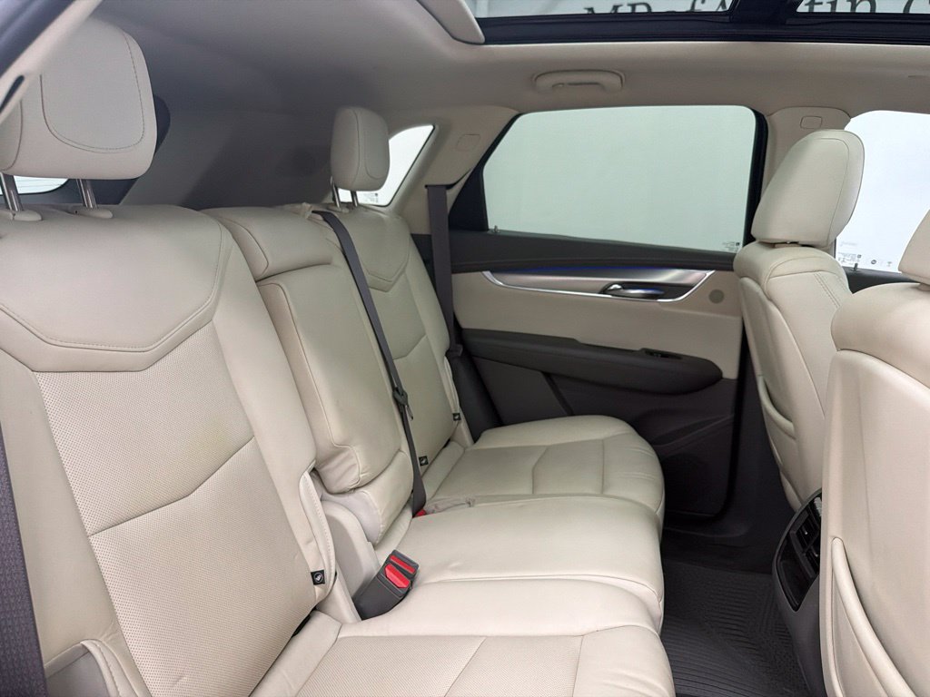 Used 2019 Cadillac XT5 Premium Luxury FWD image 25
