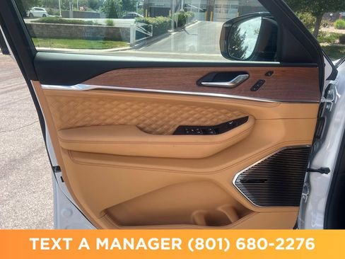 New 2026 Jeep Grand Cherokee Summit AWD/4WD image 10