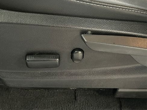 Used 2019 Chevrolet Colorado Z71 image 34