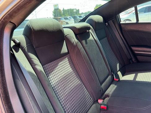 Used 2018 Dodge Charger GT AWD/4WD image 16