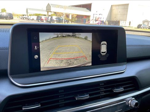 Used 2022 Kia Telluride S image 24