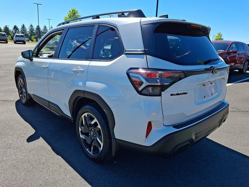Certified 2025 Subaru Forester Limited AWD/4WD image 5