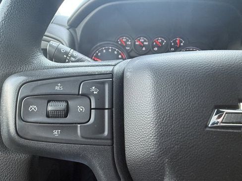 Used 2022 Chevrolet Silverado 1500 Custom Trail Boss image 25