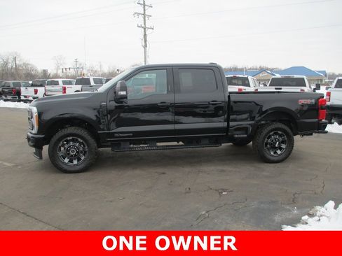 Used 2023 Ford F250 Lariat w/ Sport Appearance Package image 9
