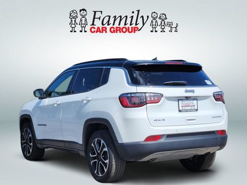 Used 2024 Jeep Compass Limited AWD/4WD image 3