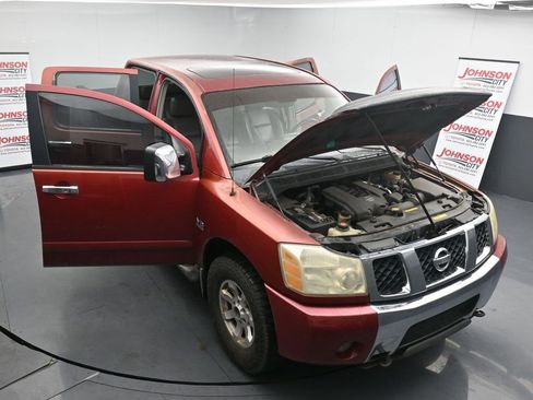 Used 2004 Nissan Titan LE w/ (NAV) Nissan Navigation Pkg image 25