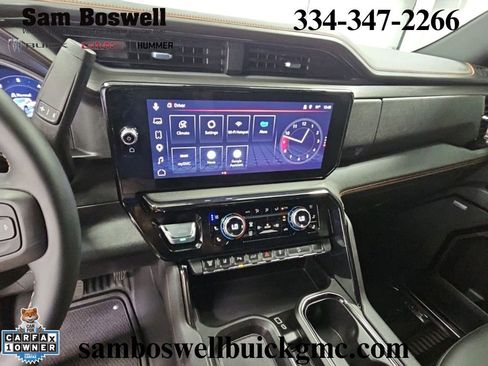 Used 2025 GMC Sierra 2500 AT4 AWD/4WD image 12