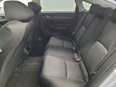 Used 2018 Honda Accord LX image 18
