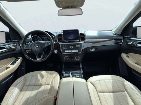 Used 2018 Mercedes-Benz GLS 450 4MATIC image 16