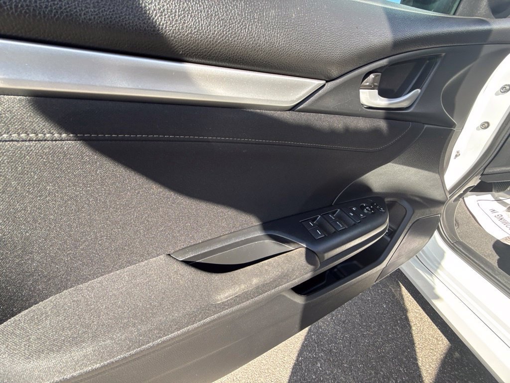Used 2020 Honda Civic EX image 21