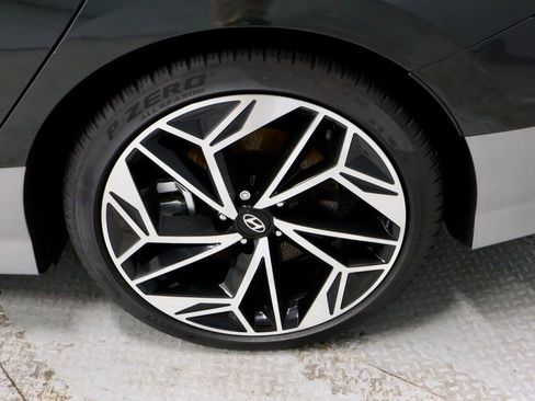 Certified 2024 Hyundai Ioniq 6 SEL image 19