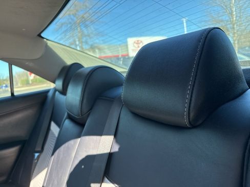 Used 2013 Toyota Camry SE image 9