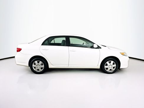 Used 2011 Toyota Corolla LE image 10