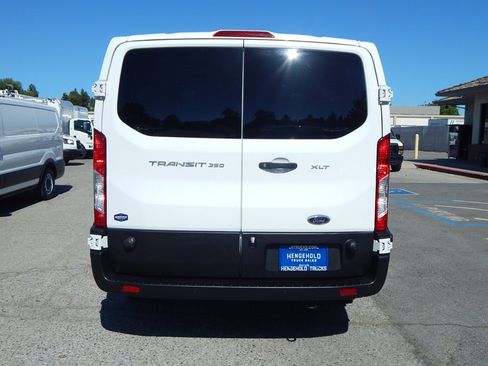Used 2024 Ford Transit 350 XLT RWD image 8