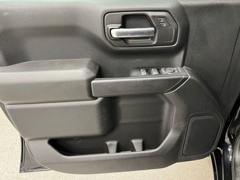 Used 2023 Chevrolet Silverado 1500 Custom image 20