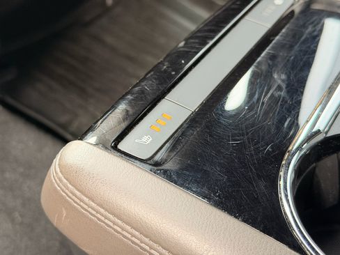 Used 2021 MAZDA CX-9 Signature image 16