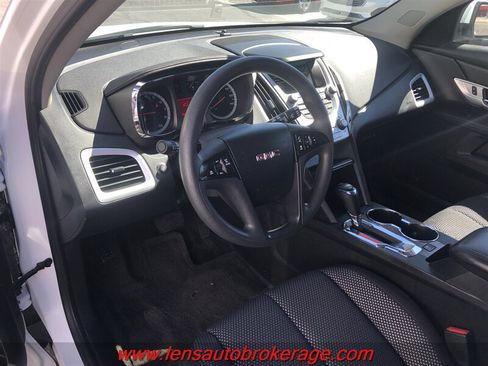 Used 2017 GMC Terrain SLE FWD image 10