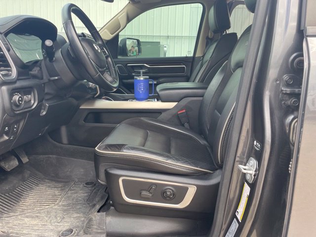 Used 2021 RAM 1500 Laramie AWD/4WD image 2