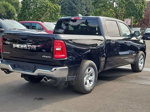 New 2026 RAM 1500 Big Horn AWD/4WD image 7