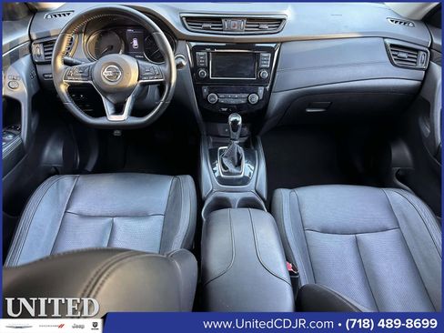 Used 2018 Nissan Rogue SL image 20