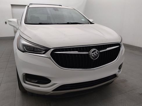 Used 2020 Buick Enclave Essence w/ Sound and Sites Package FWD image 14