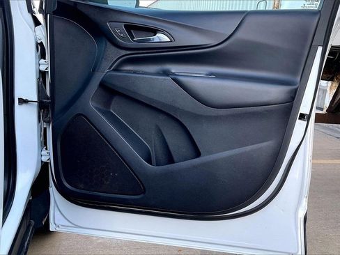 Used 2019 Chevrolet Equinox LT image 24