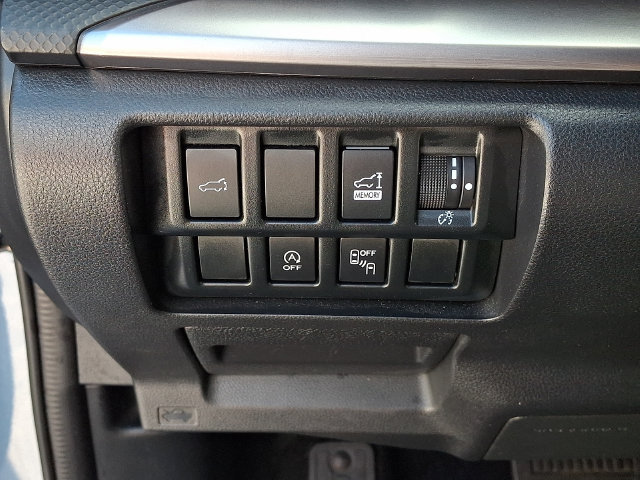 Used 2020 Subaru Forester Premium AWD/4WD image 28