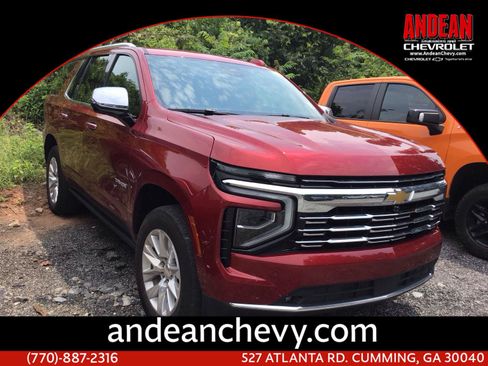 Used 2025 Chevrolet Tahoe Premier AWD/4WD image 1
