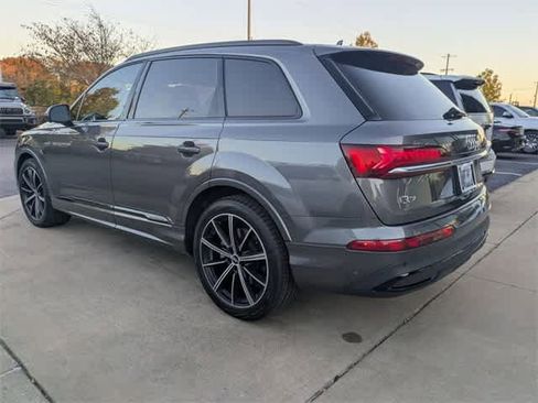Used 2021 Audi Q7 3.0T Prestige w/ Prestige Package image 6