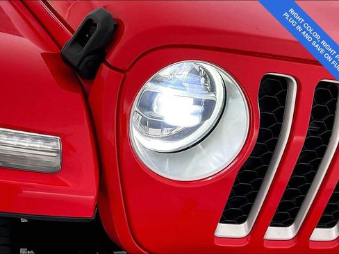 Used 2021 Jeep Wrangler Unlimited Sahara w/ Cold Weather Group AWD/4WD image 39
