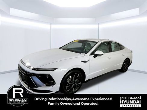 Used 2024 Hyundai Sonata SEL FWD image 4