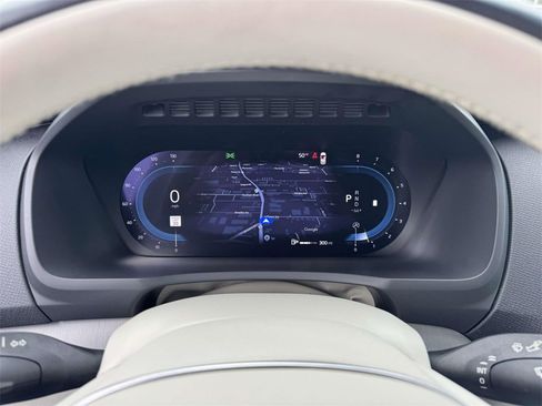 Certified 2024 Volvo XC90 B5 Core w/ Protection Package Premier image 23