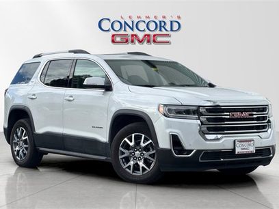 Used 2023 GMC Acadia SLT w/ LPO, 'HIT The Road' Package