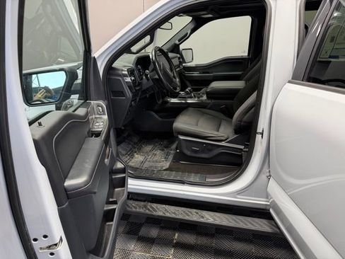 Used 2022 Ford F150 XLT w/ Equipment Group 302A High image 14