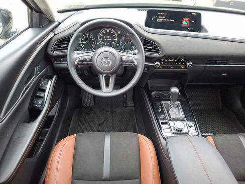 Certified 2025 MAZDA CX-30 Carbon image 12