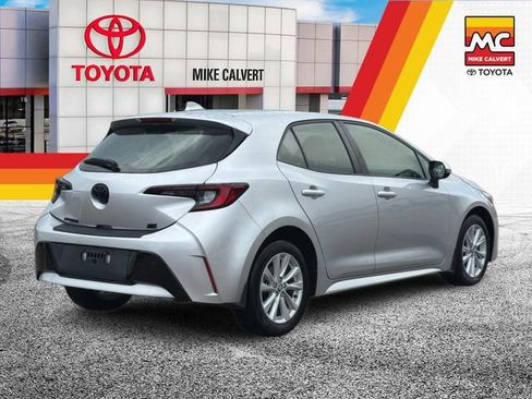Used 2024 Toyota Corolla SE FWD image 5
